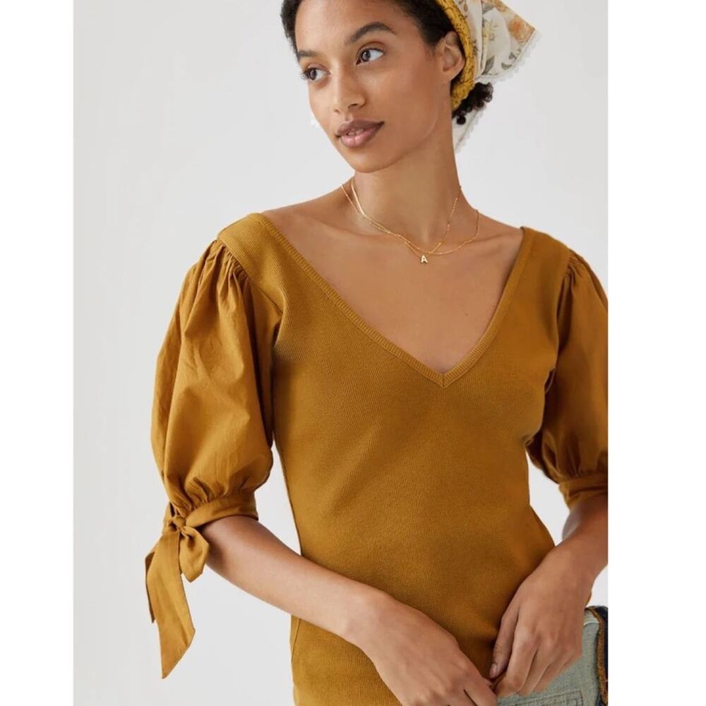 Maeve Mustard Gold Ribbed Puff Short Sleeve V-Neck Top
